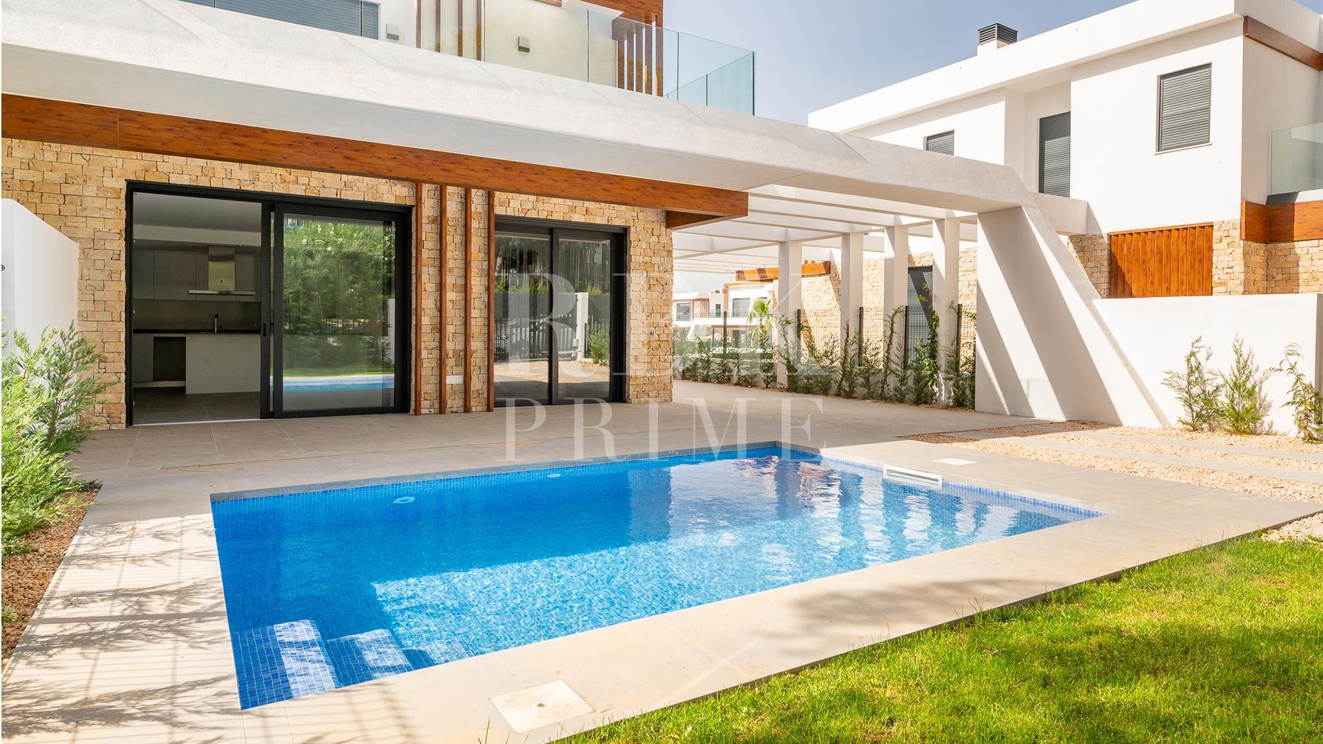 Resale - Townhouse -
Capdepera - Cala Ratjada