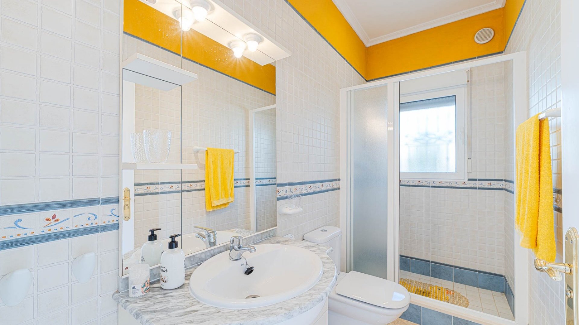 Resale - Townhouse -
Ciudad Quesada - Alicante