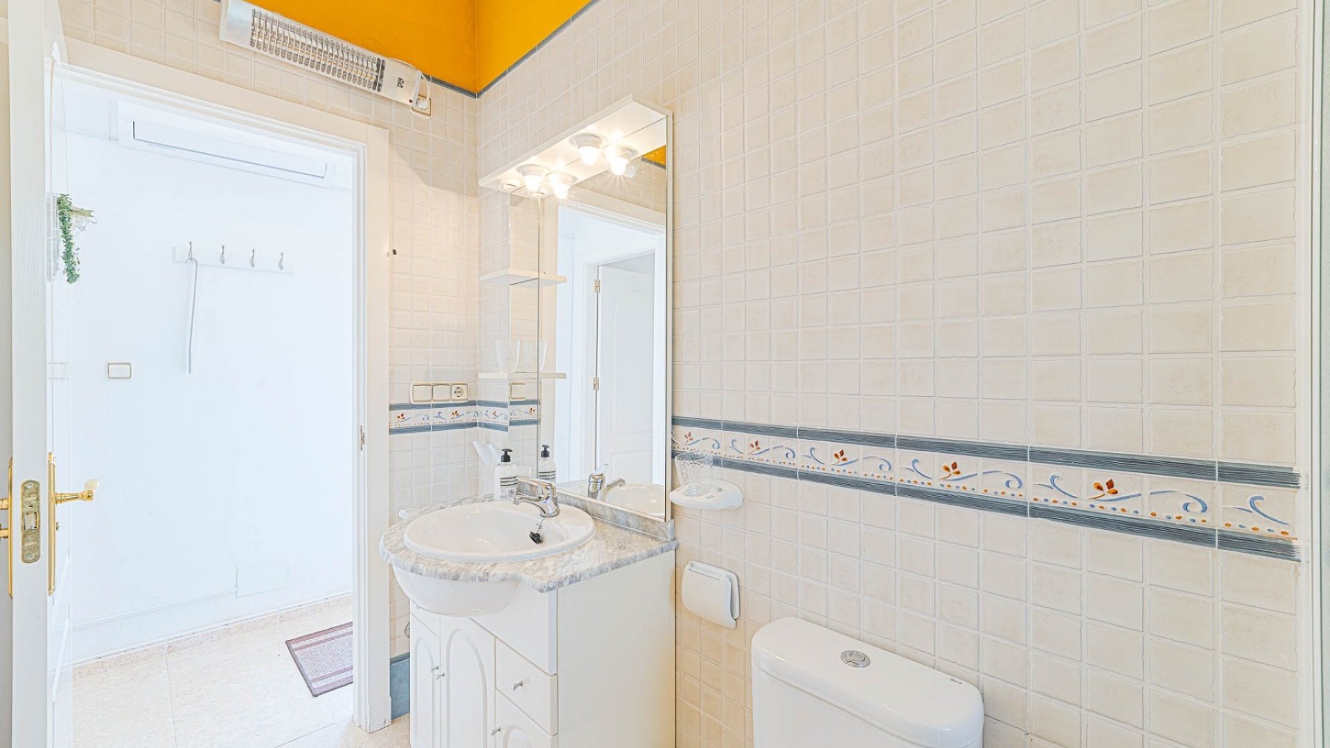 Resale - Townhouse -
Ciudad Quesada - Alicante