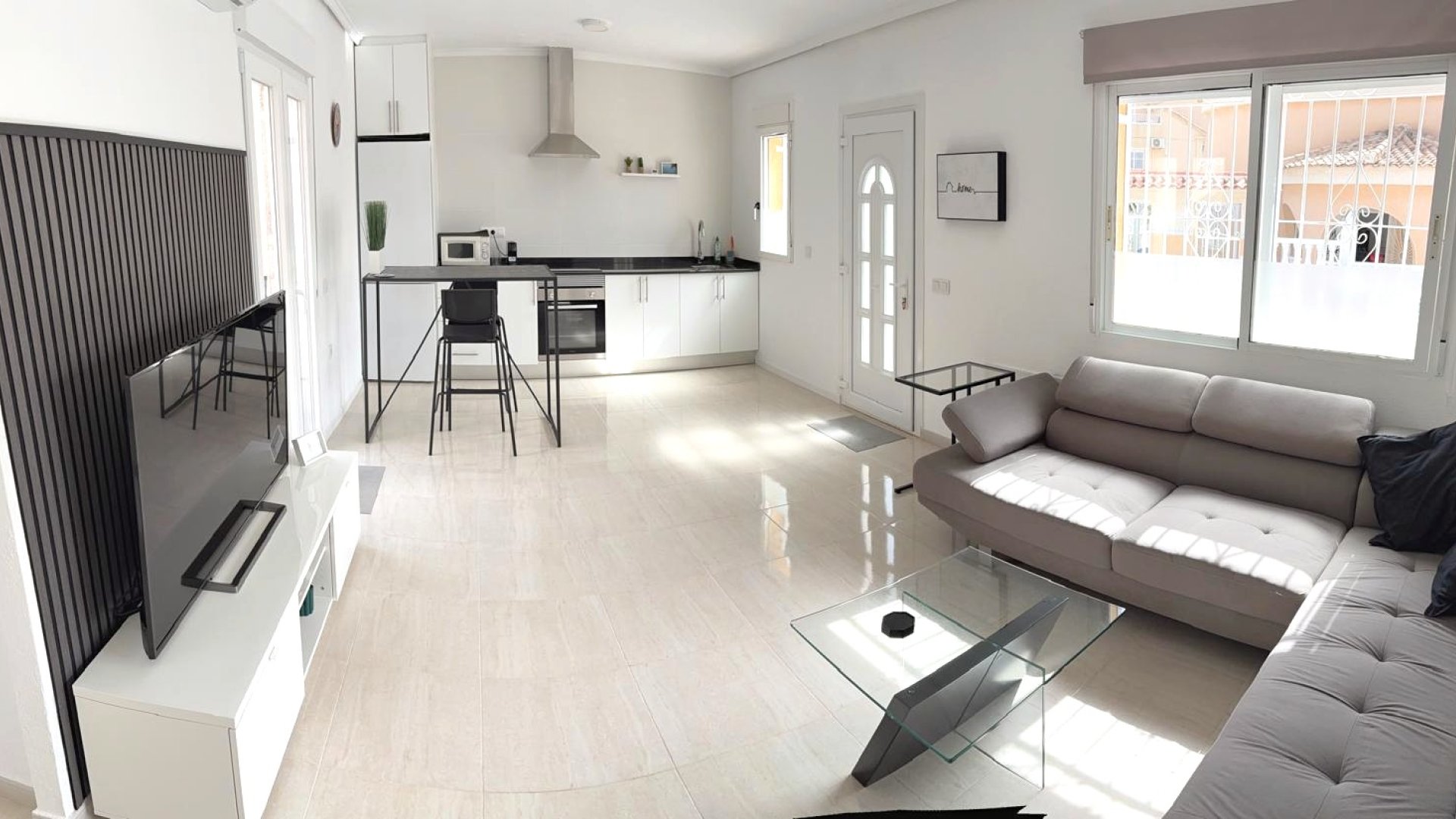 Resale - Townhouse -
Ciudad Quesada - Benimar