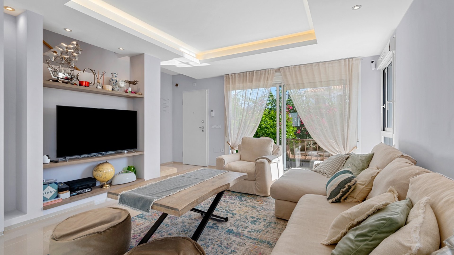 Resale - Townhouse -
Ciudad Quesada - Doña Pepa