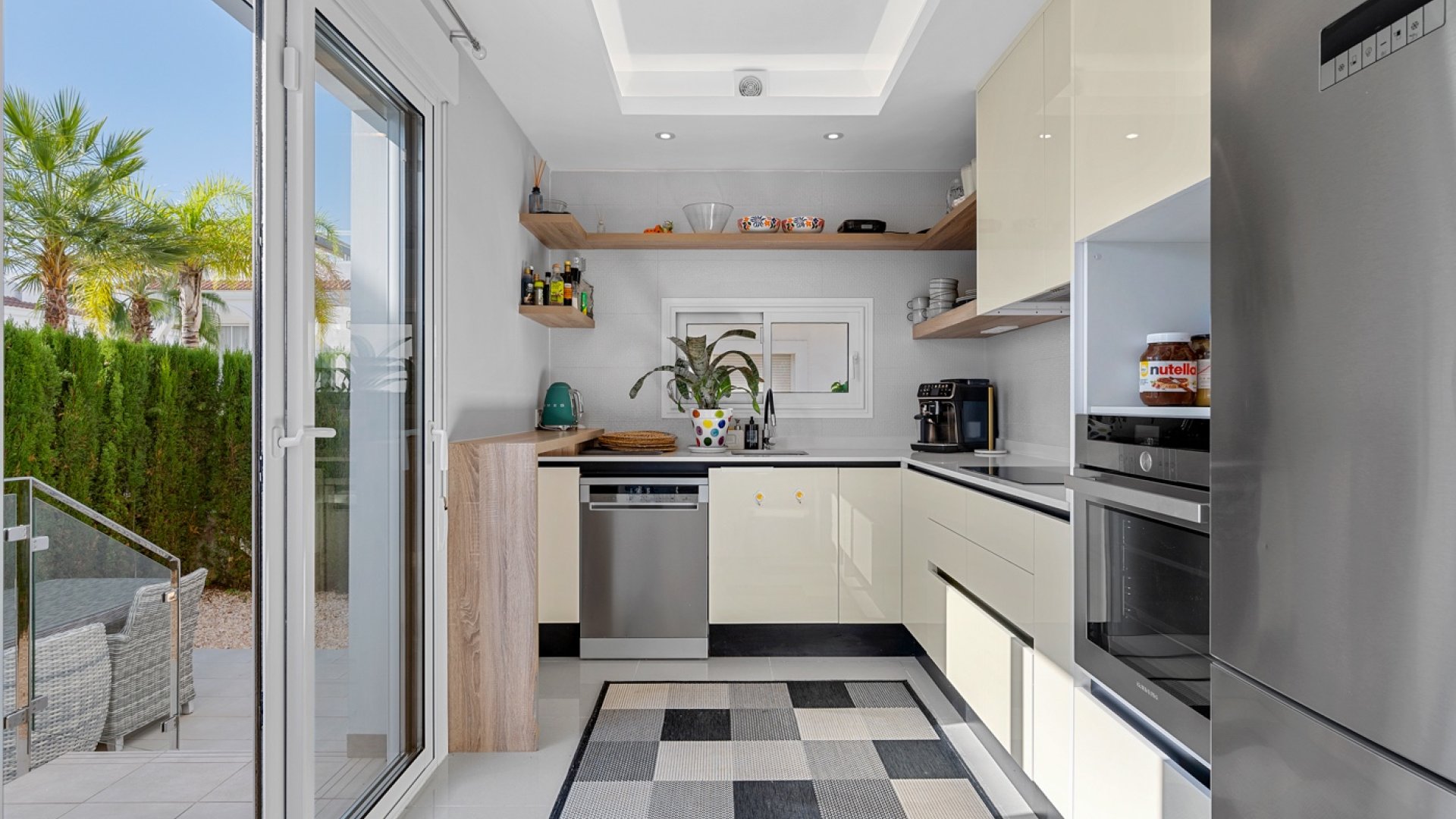 Resale - Townhouse -
Ciudad Quesada - Doña Pepa