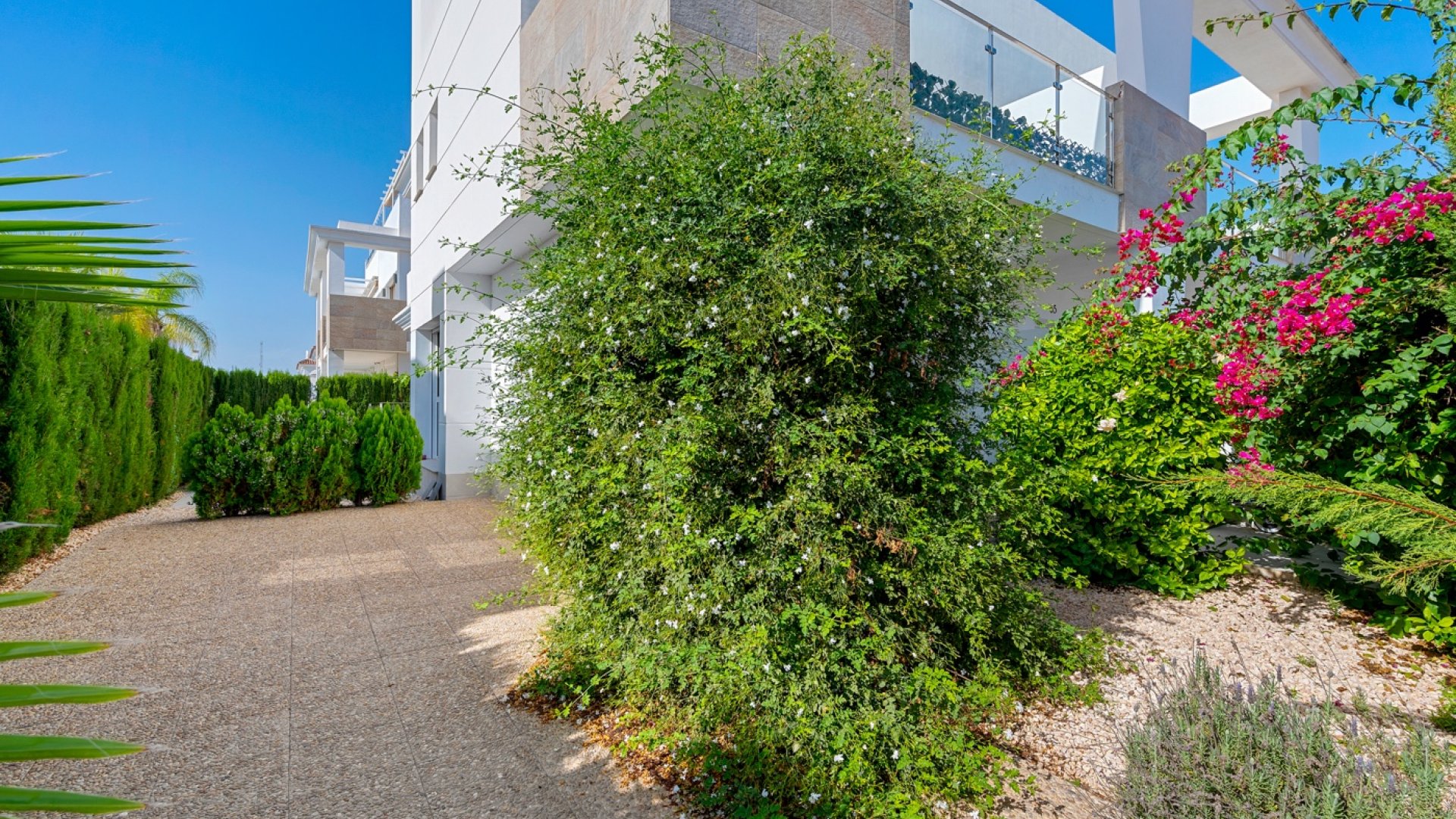 Resale - Townhouse -
Ciudad Quesada - Doña Pepa