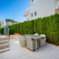 Resale - Townhouse -
Ciudad Quesada - Doña Pepa