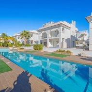 Resale - Townhouse -
Ciudad Quesada - Doña Pepa