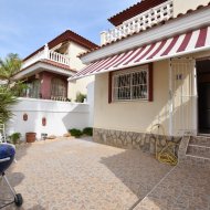 Resale - Townhouse -
Ciudad Quesada - Doña Pepa