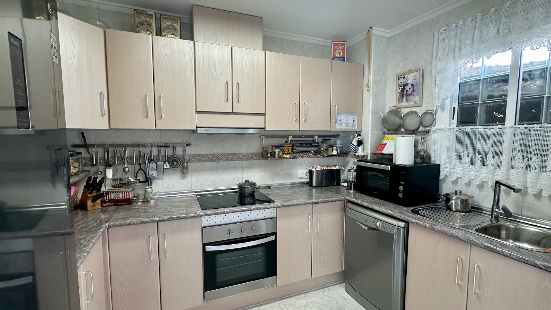 Resale - Townhouse -
Ciudad Quesada - Doña Pepa