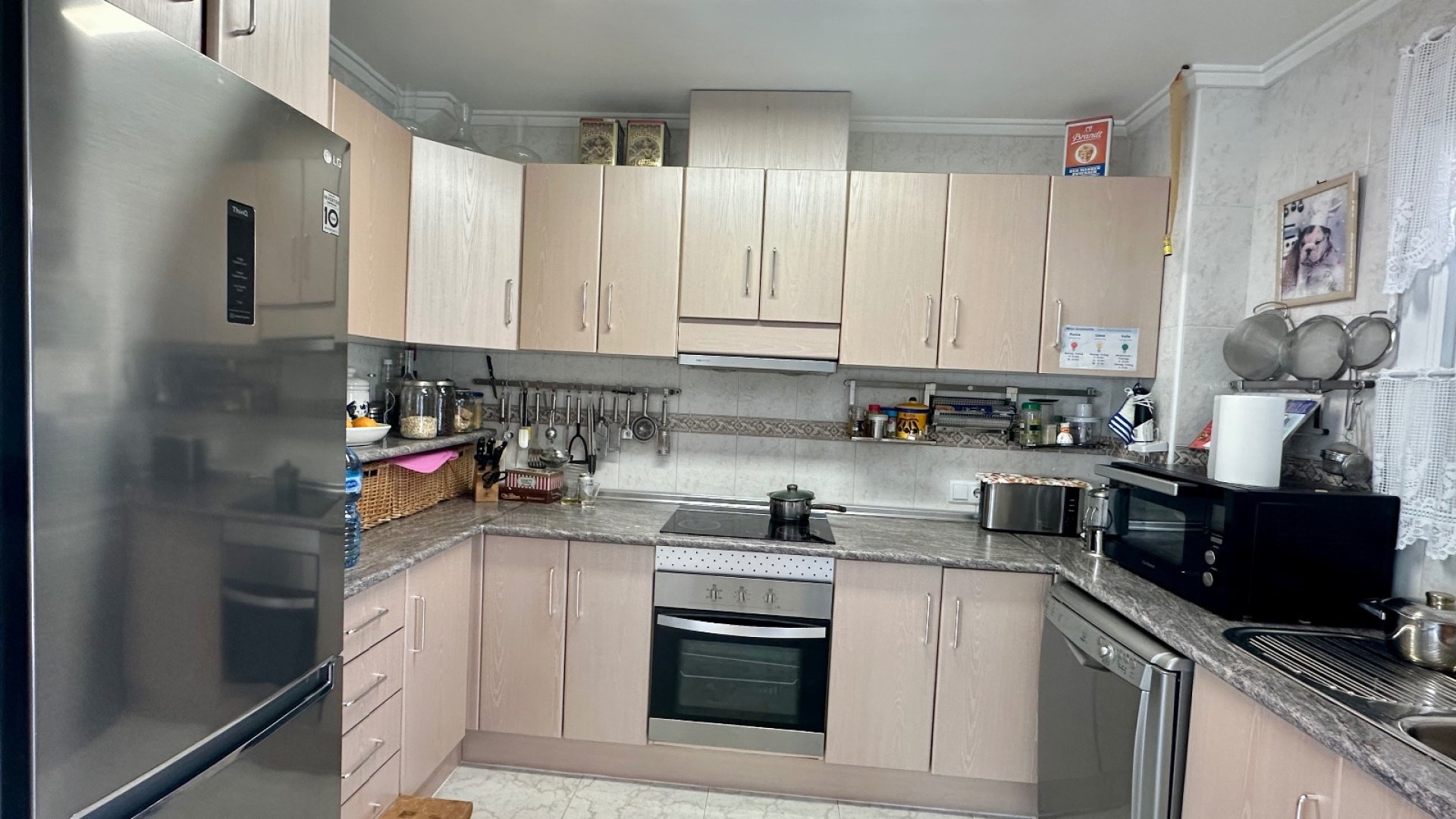 Resale - Townhouse -
Ciudad Quesada - Doña Pepa