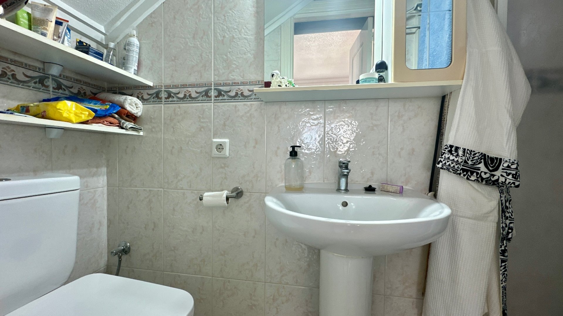 Resale - Townhouse -
Ciudad Quesada - Doña Pepa