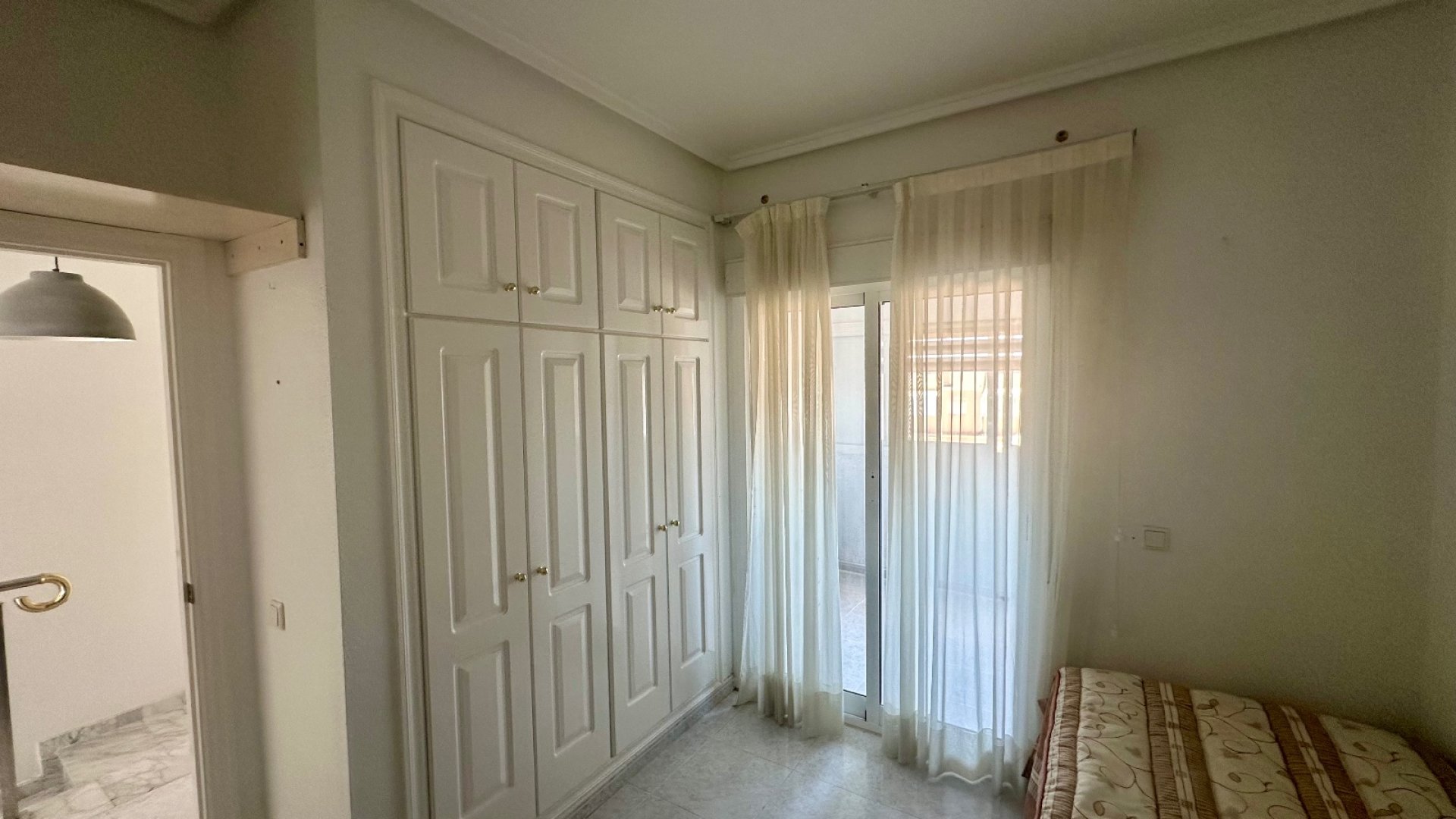 Resale - Townhouse -
Ciudad Quesada - Doña Pepa