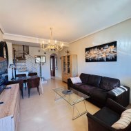Resale - Townhouse -
Ciudad Quesada - Doña Pepa