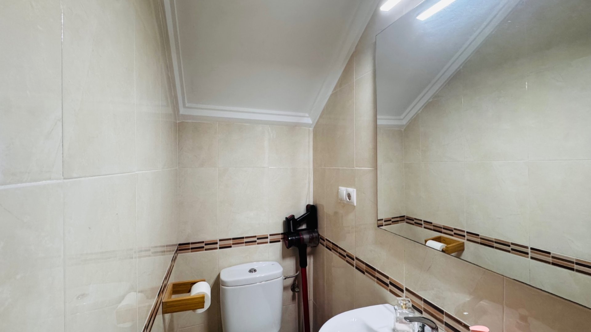 Resale - Townhouse -
Ciudad Quesada - Doña Pepa