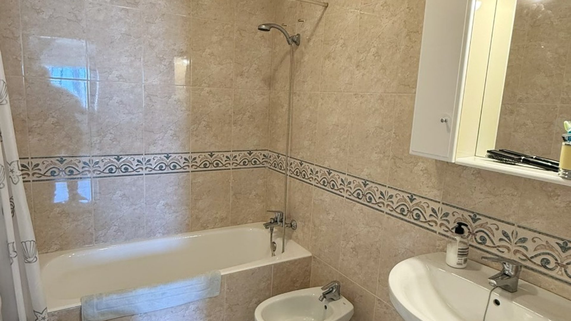 Resale - Townhouse -
Ciudad Quesada - La Fiesta