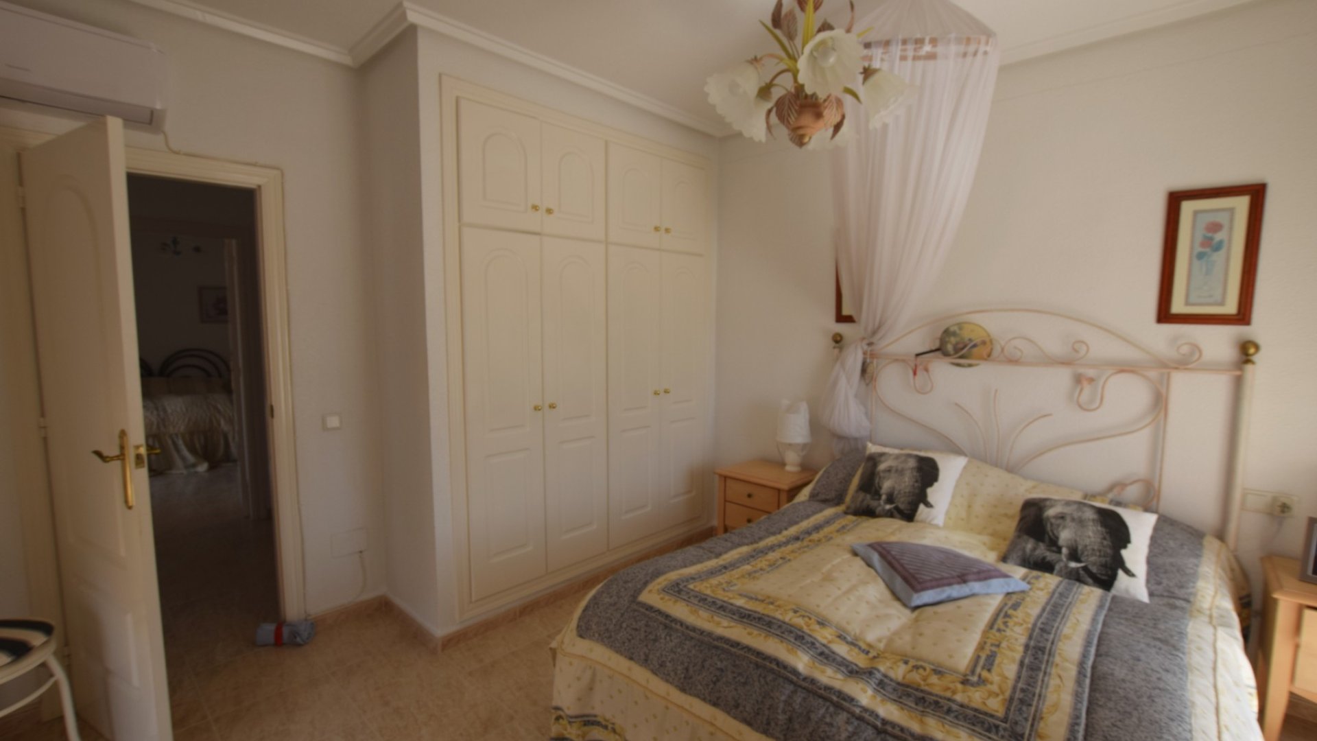 Resale - Townhouse -
Ciudad Quesada - La Fiesta