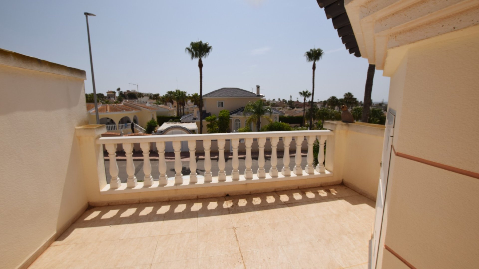 Resale - Townhouse -
Ciudad Quesada - La Fiesta