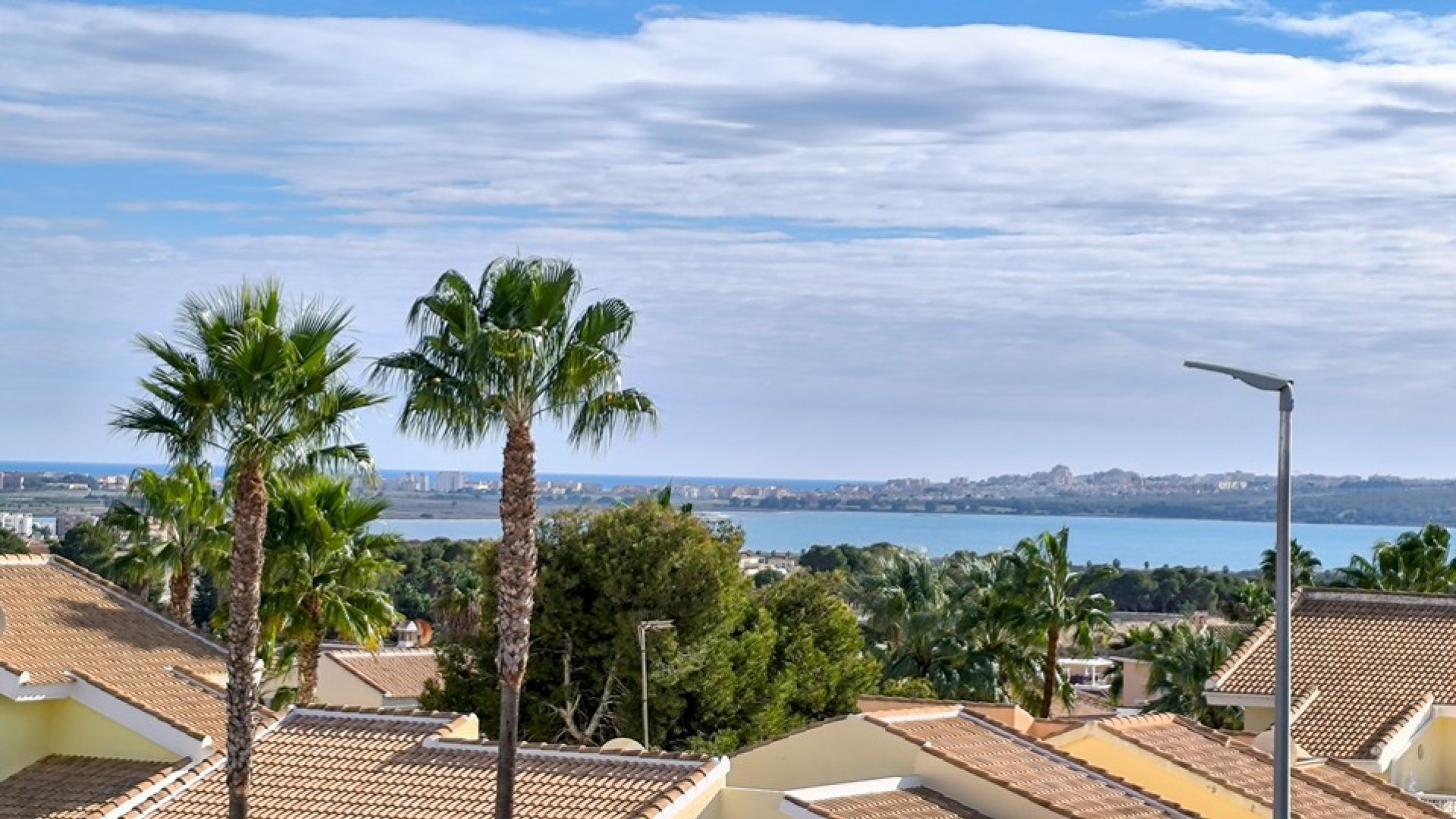 Resale - Townhouse -
Ciudad Quesada - La Fiesta