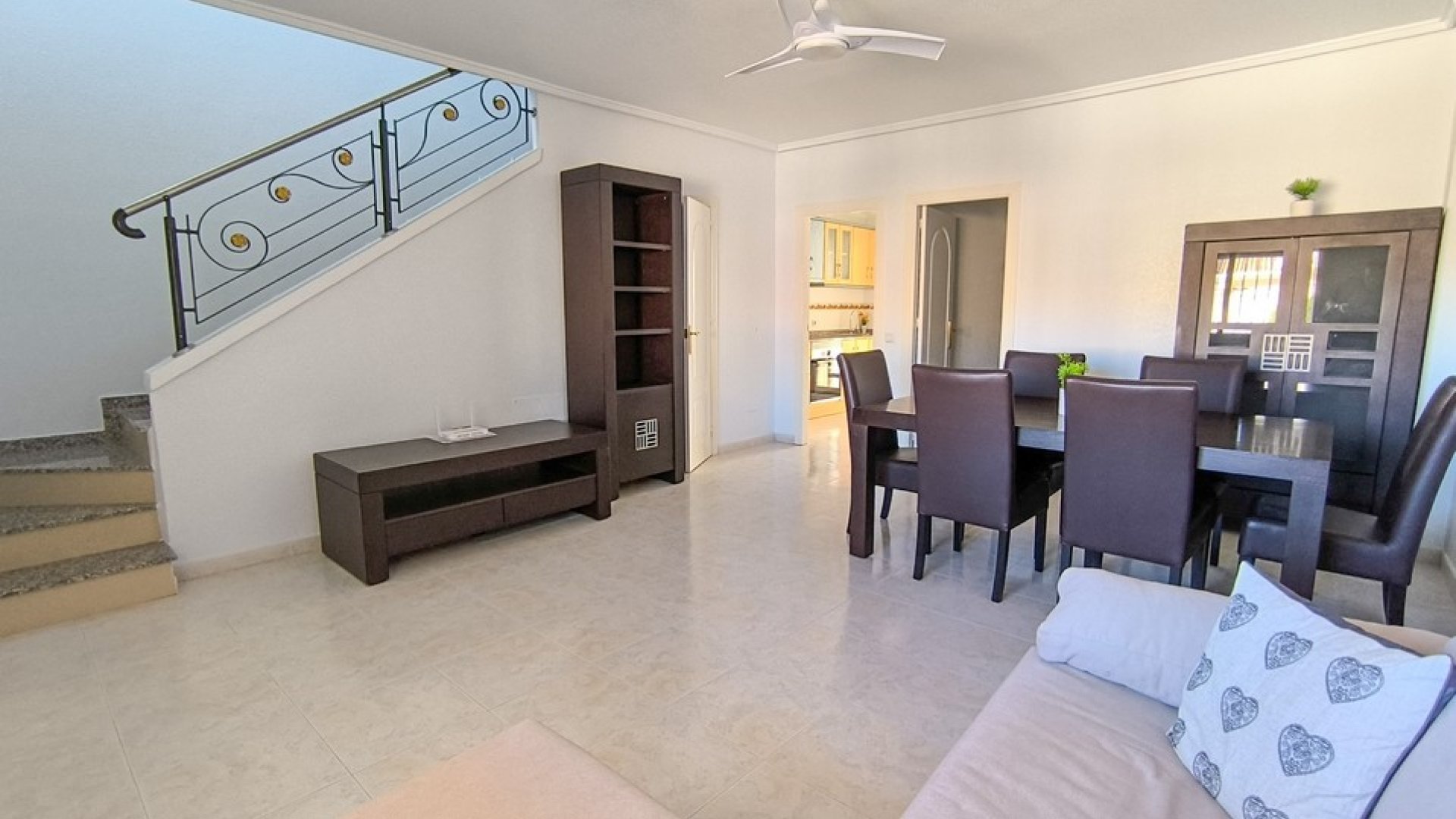 Resale - Townhouse -
Ciudad Quesada - La Fiesta