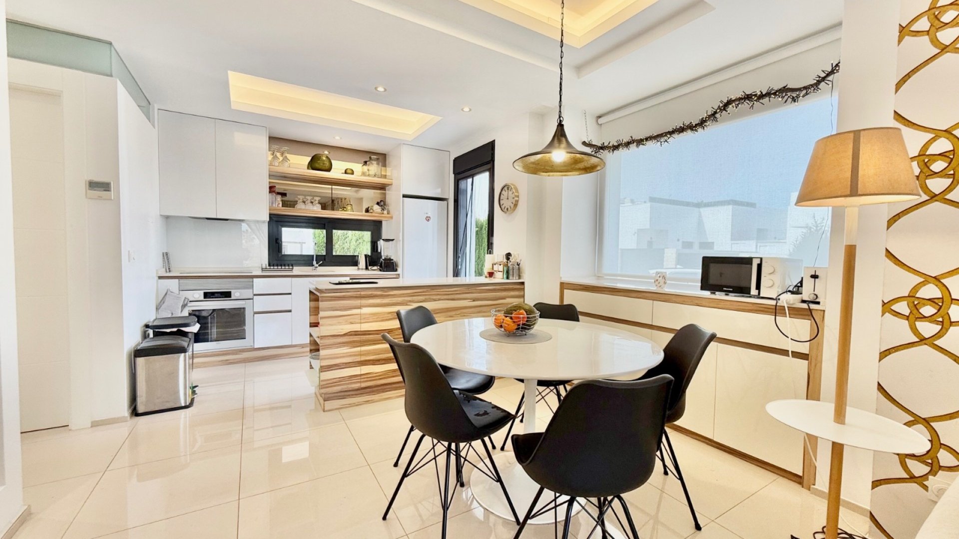 Resale - Townhouse -
Ciudad Quesada - Lo Marabú