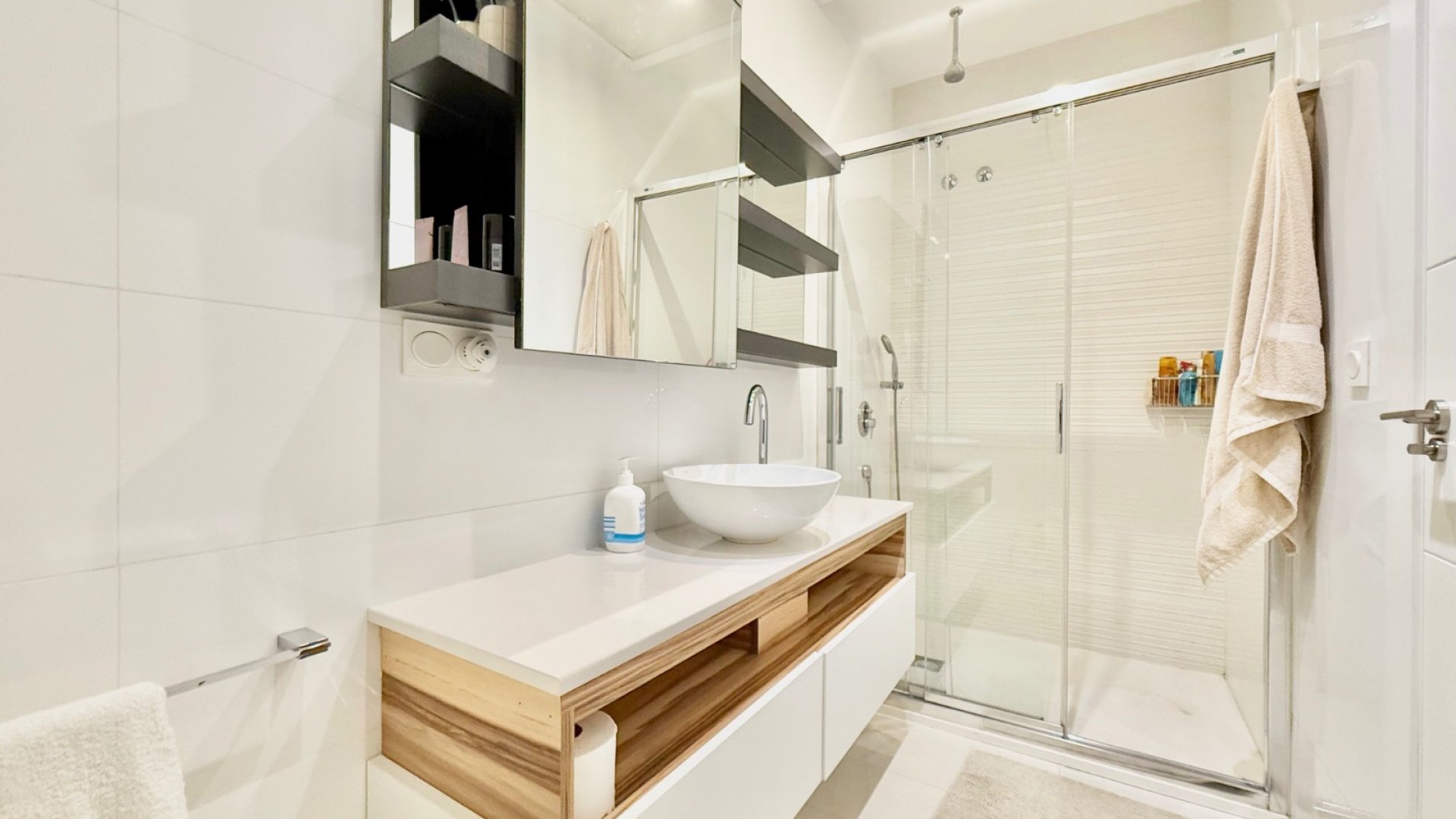 Resale - Townhouse -
Ciudad Quesada - Lo Marabú