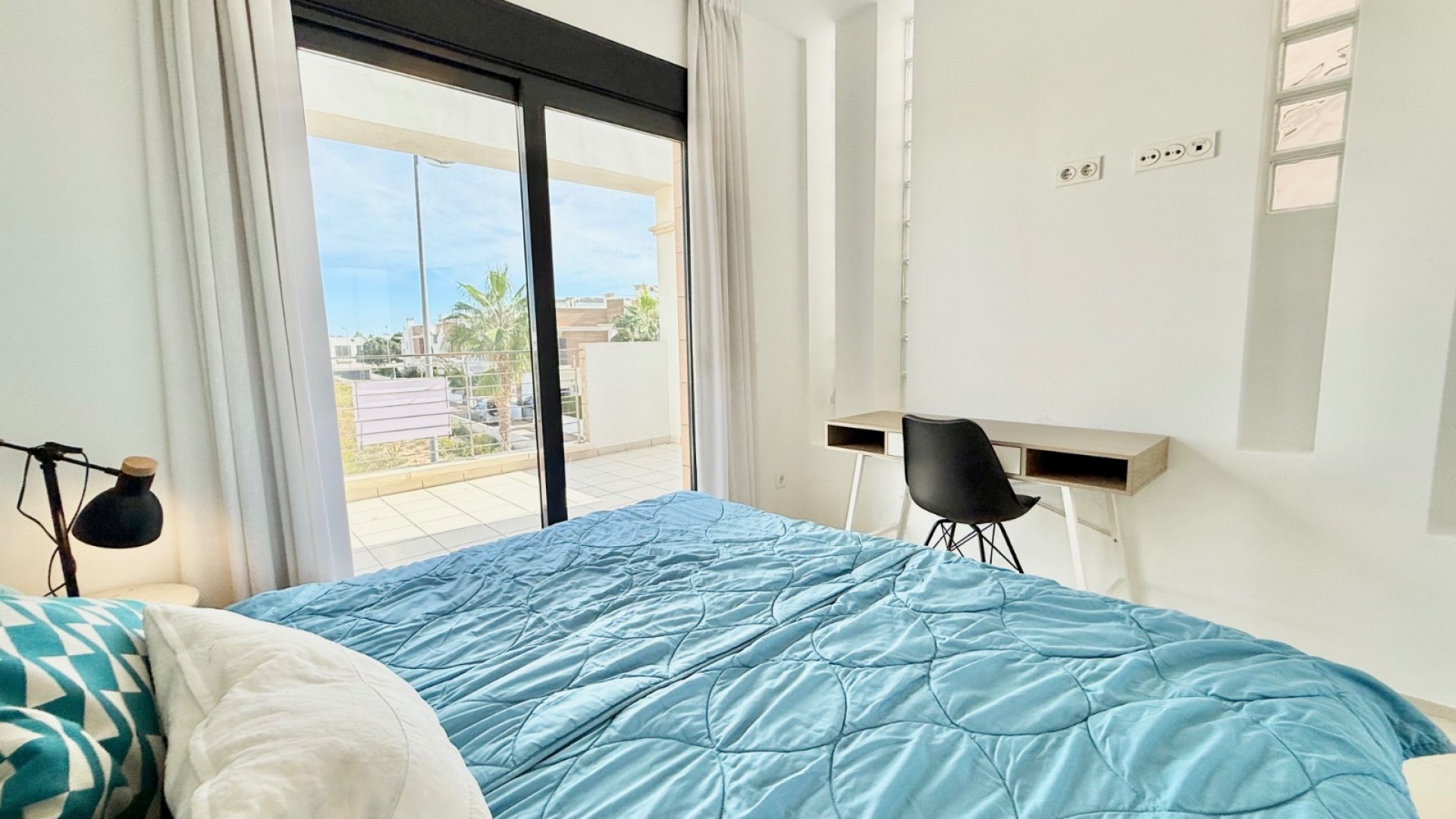 Resale - Townhouse -
Ciudad Quesada - Lo Marabú