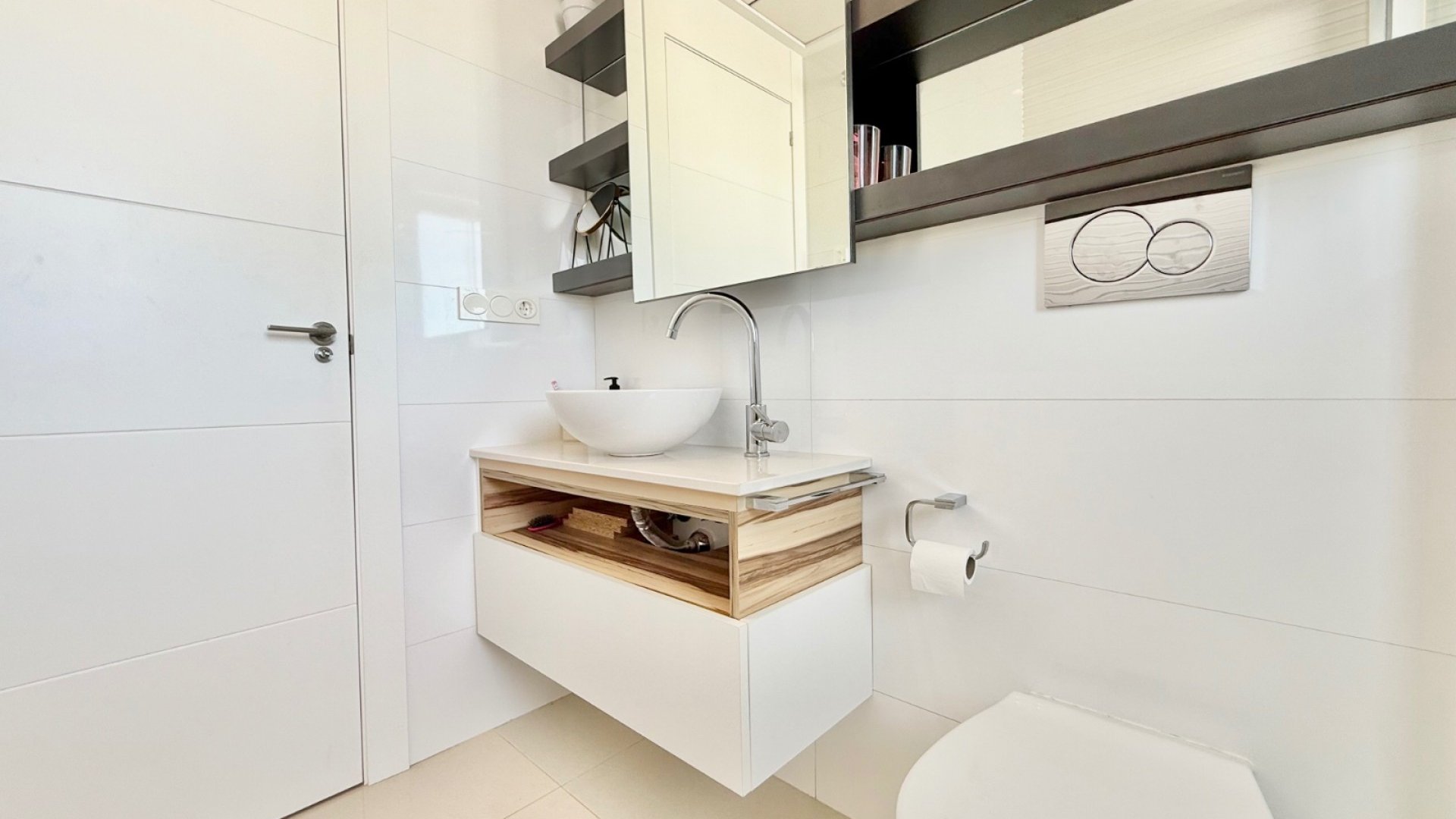 Resale - Townhouse -
Ciudad Quesada - Lo Marabú