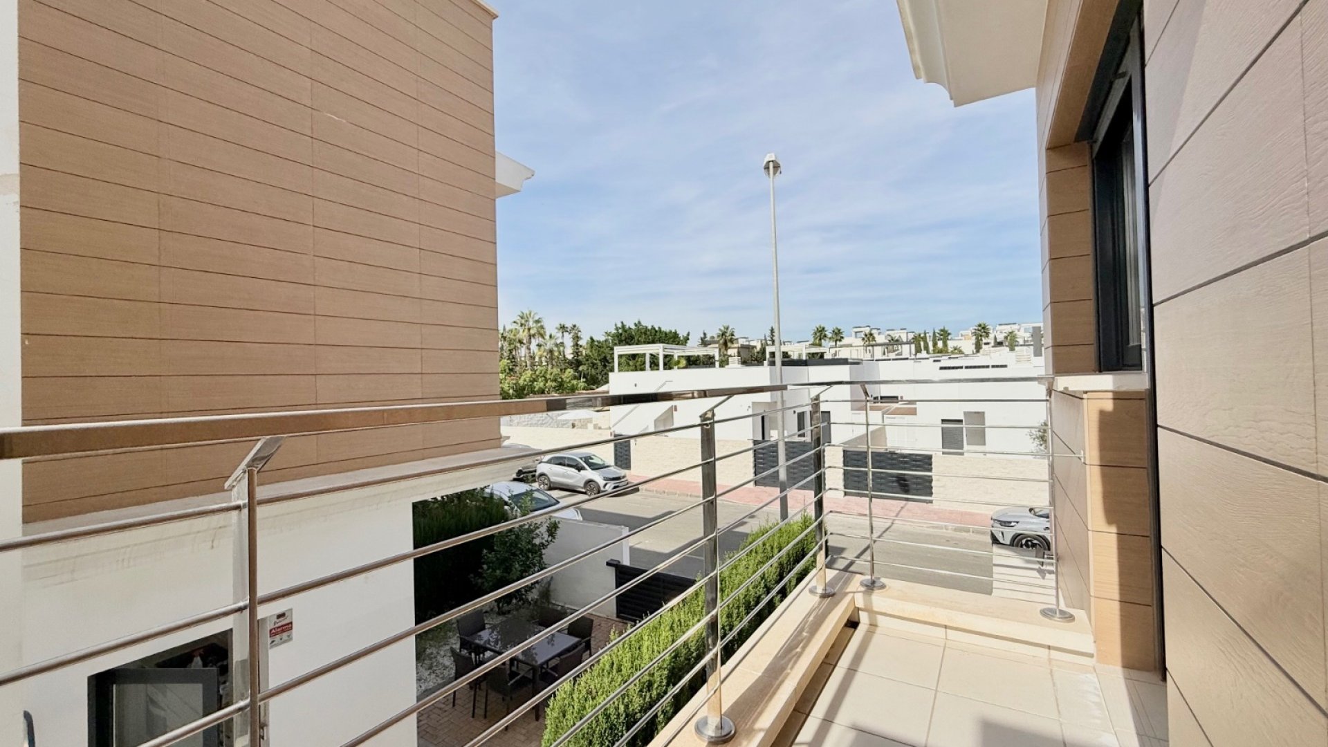 Resale - Townhouse -
Ciudad Quesada - Lo Marabú