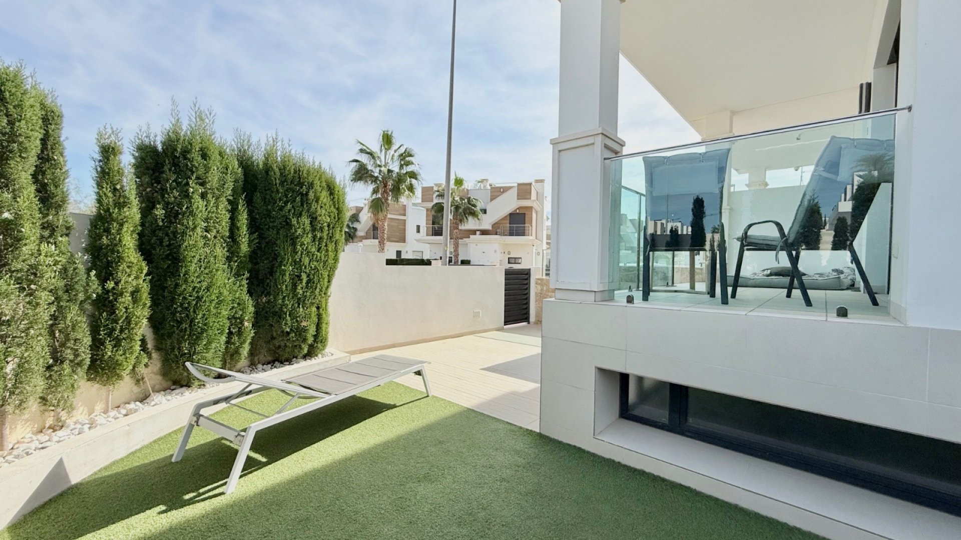 Resale - Townhouse -
Ciudad Quesada - Lo Marabú