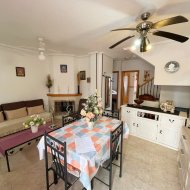 Resale - Townhouse -
Ciudad Quesada - Lo Marabú