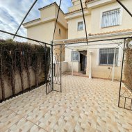Resale - Townhouse -
Ciudad Quesada - Lo Marabú