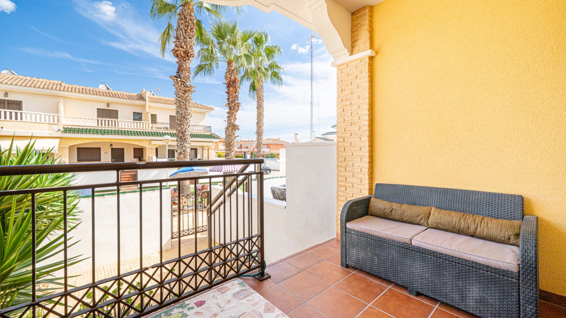 Resale - Townhouse -
Ciudad Quesada - Lo Marabú