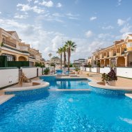 Resale - Townhouse -
Ciudad Quesada - Lo Marabú