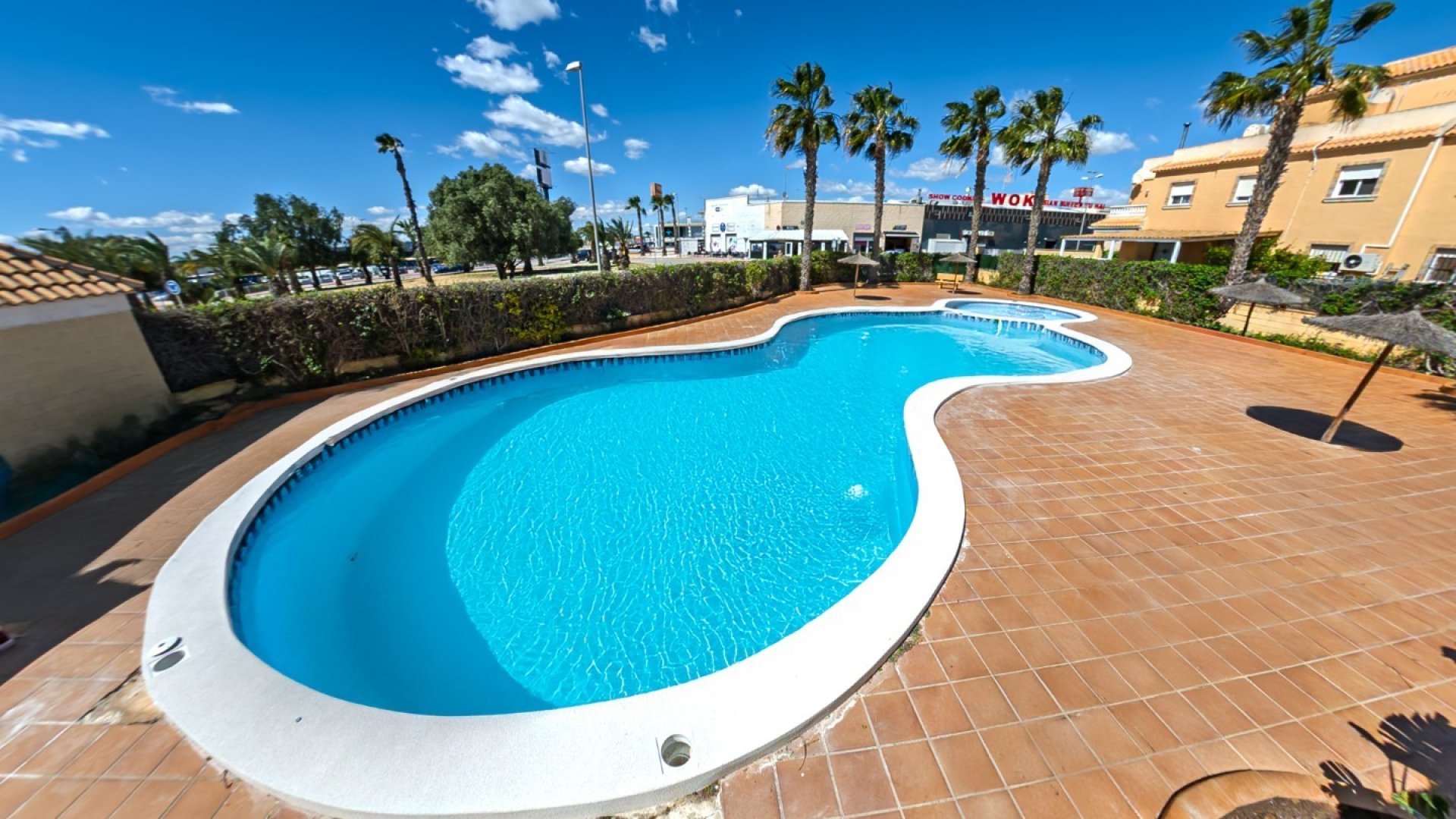 Resale - Townhouse -
Ciudad Quesada - Lo Marabú