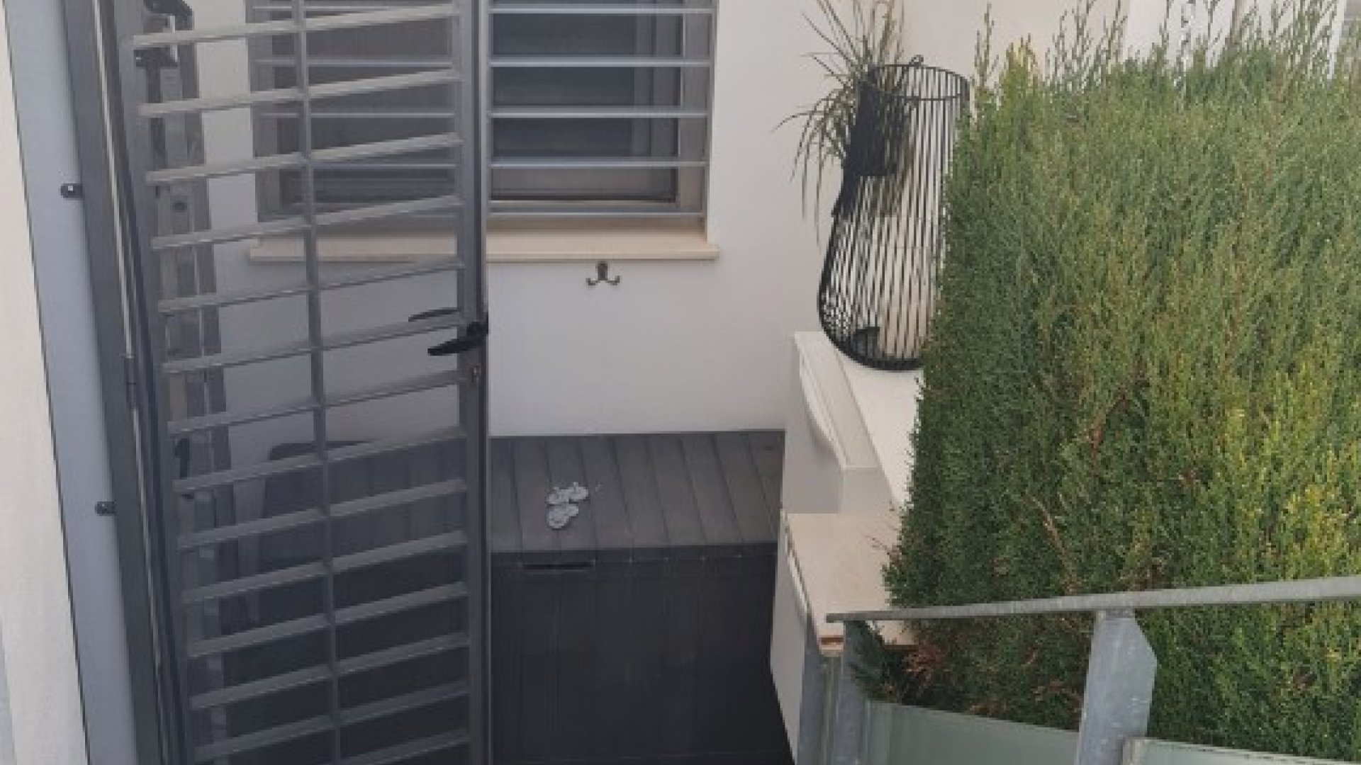 Resale - Townhouse -
Ciudad Quesada - Pueblo Bravo