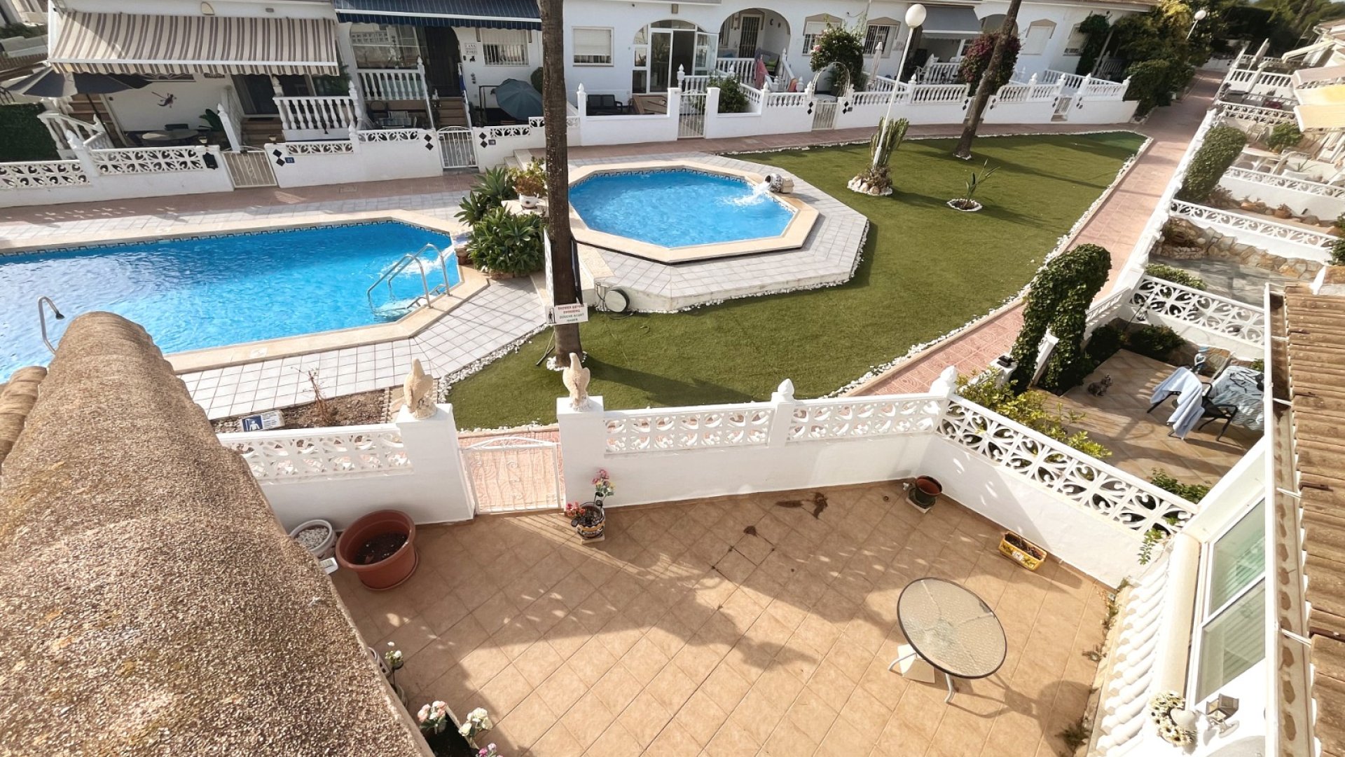 Resale - Townhouse -
Ciudad Quesada - Pueblo Bravo