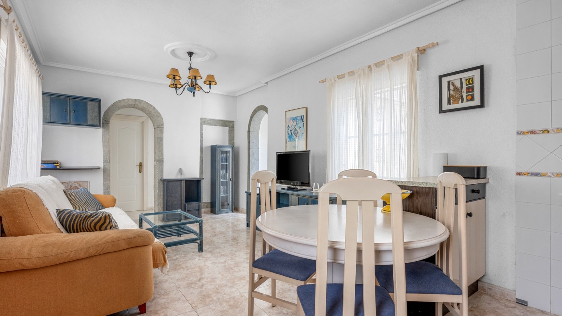 Resale - Townhouse -
Ciudad Quesada