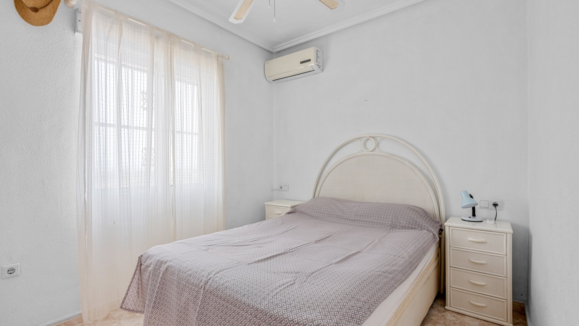 Resale - Townhouse -
Ciudad Quesada