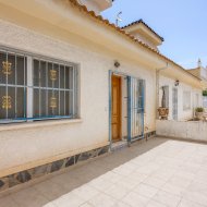 Resale - Townhouse -
Ciudad Quesada