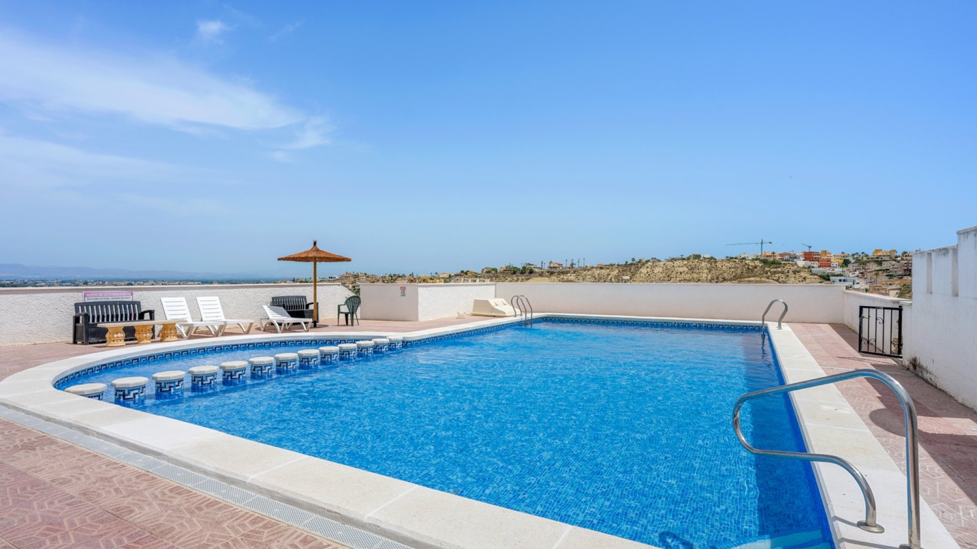 Resale - Townhouse -
Ciudad Quesada