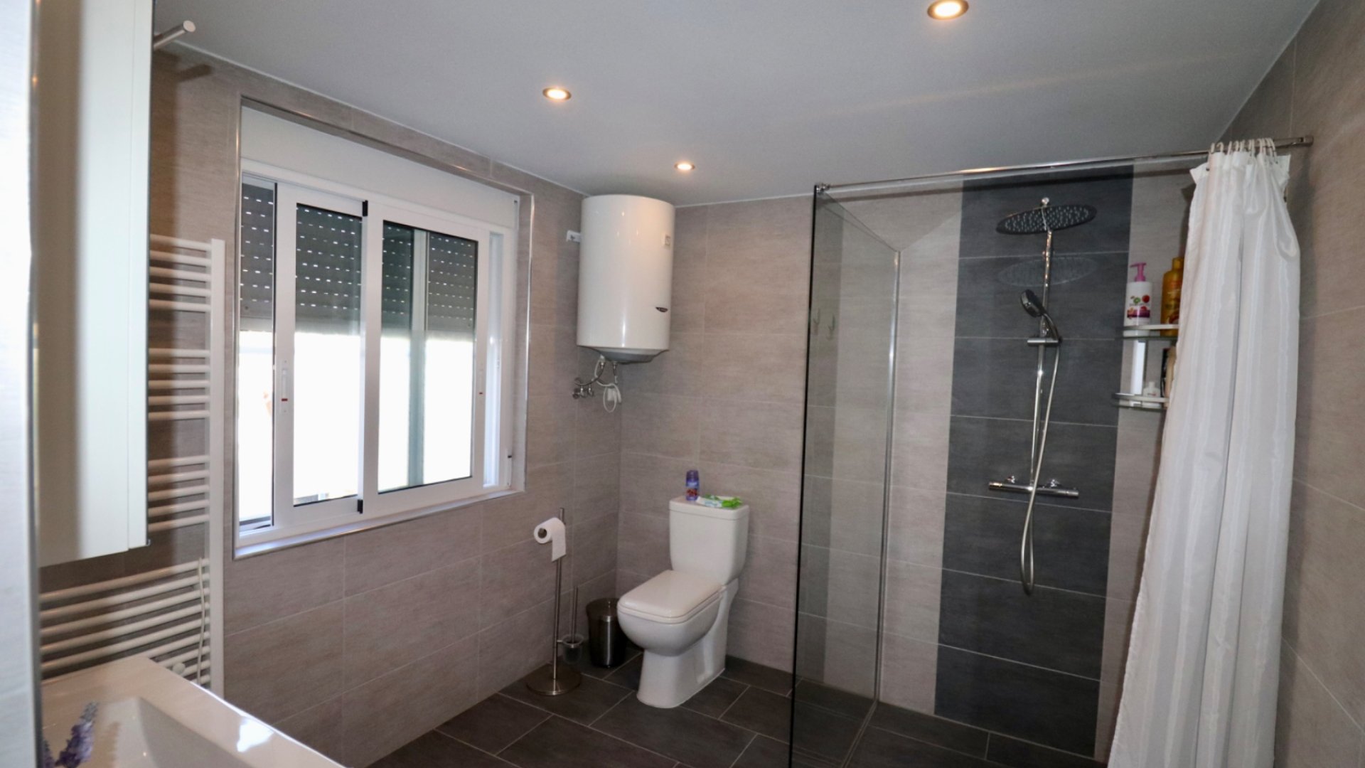 Resale - Townhouse -
Ciudad Quesada