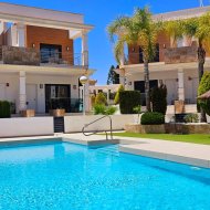 Resale - Townhouse -
Ciudad Quesada