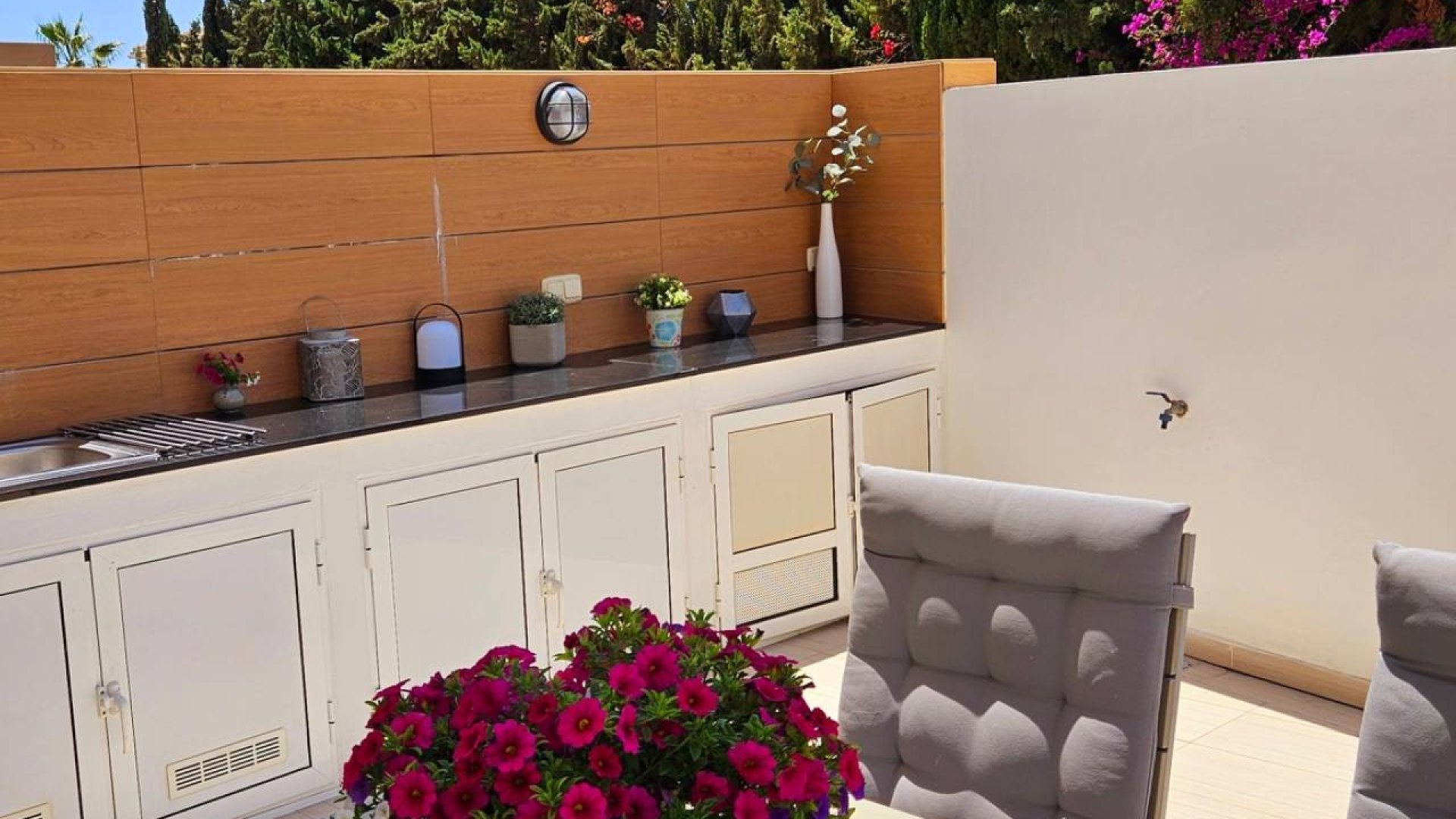 Resale - Townhouse -
Ciudad Quesada