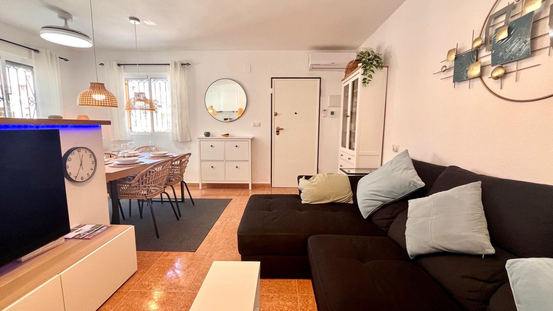 Resale - Townhouse -
Entre Naranjos - Vistabella - Entre Naranjos