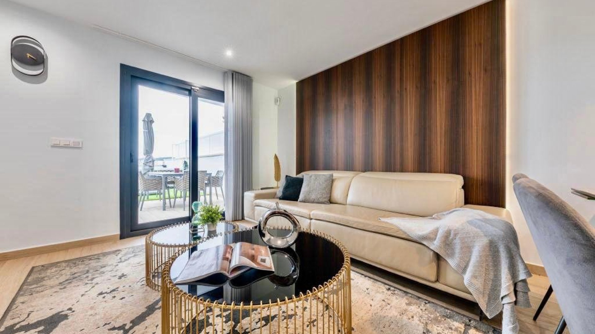 Resale - Townhouse -
Finestrat - Urbanización