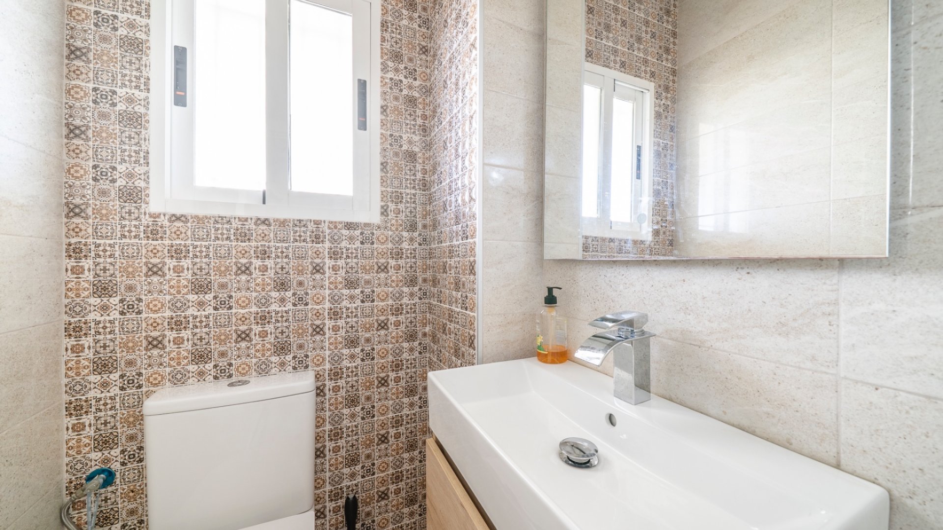 Resale - Townhouse -
Guardamar del Segura - El Moncayo