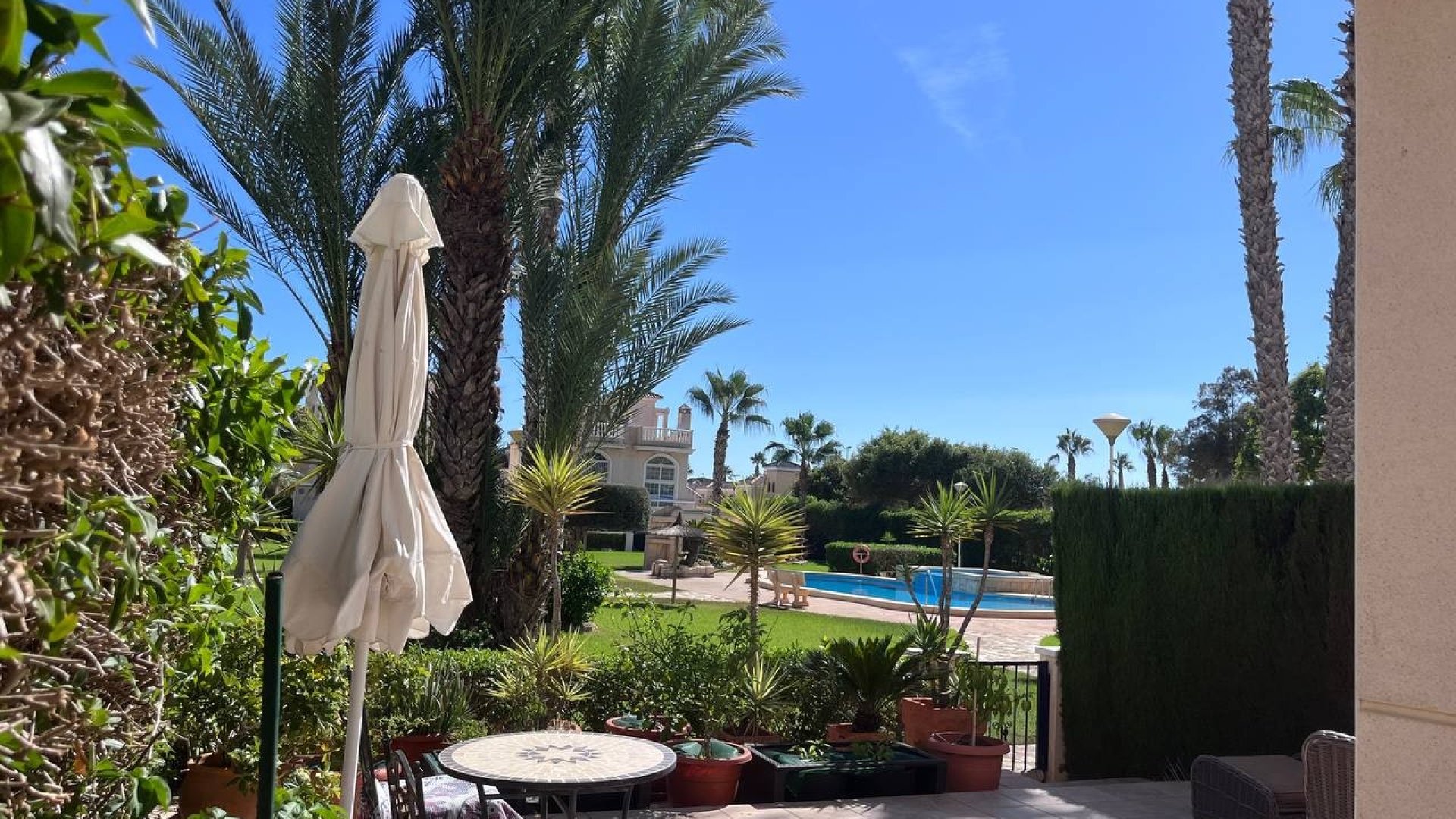 Resale - Townhouse -
Guardamar del Segura - El Raso