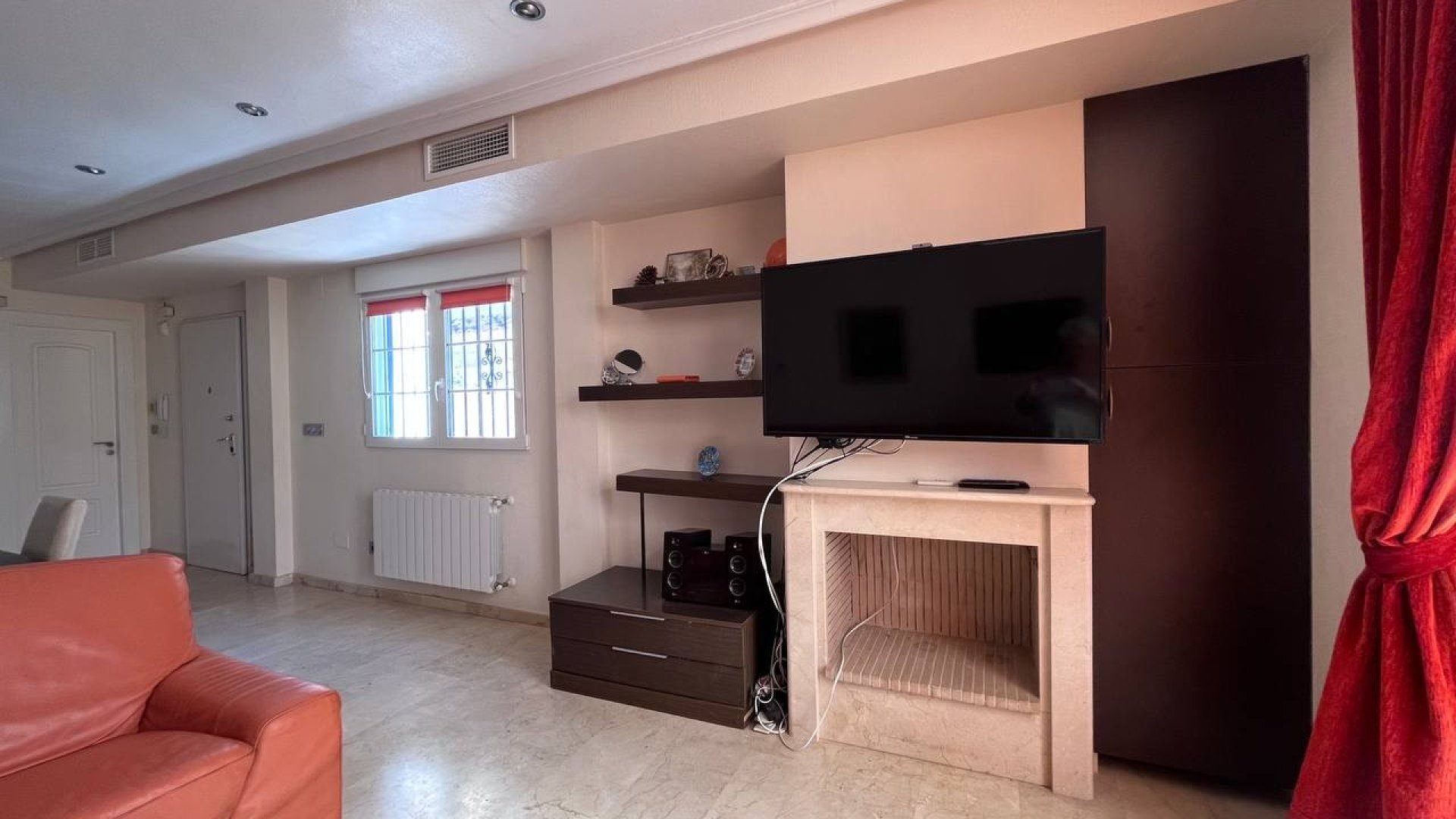 Resale - Townhouse -
Guardamar del Segura - El Raso