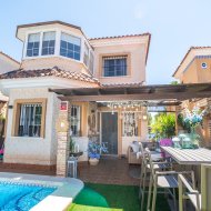 Resale - Townhouse -
Guardamar del Segura - El Raso