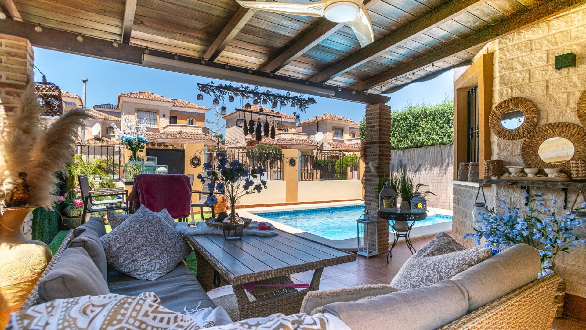 Resale - Townhouse -
Guardamar del Segura - El Raso