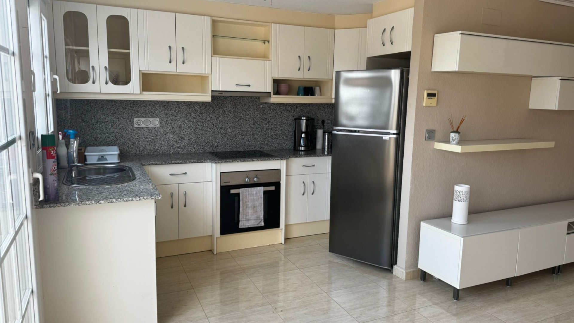 Resale - Townhouse -
Guardamar del Segura - El Raso