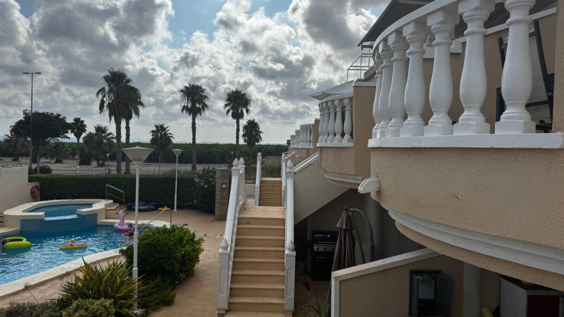 Resale - Townhouse -
Guardamar del Segura - El Raso